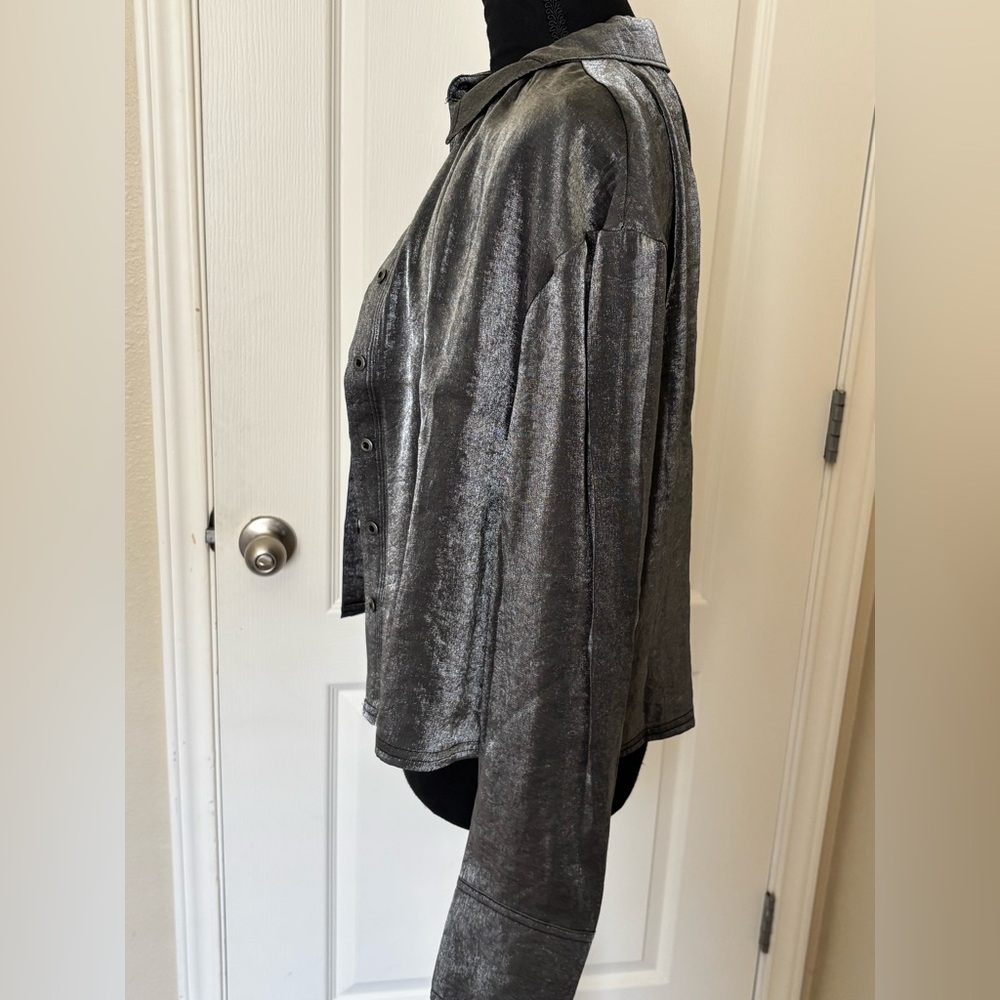 PILCRO Medium Metallic silver gray button down bl… - image 10